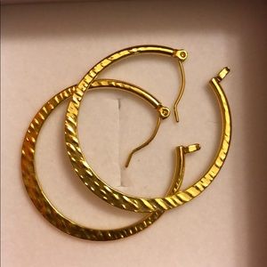 18 k gold modern hoop earrings